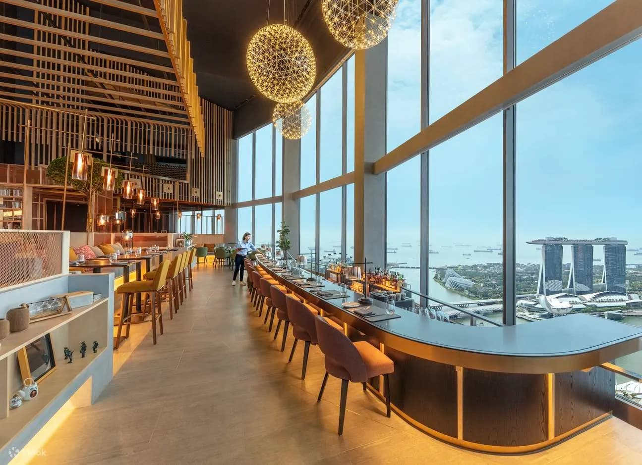 Restaurant Glass