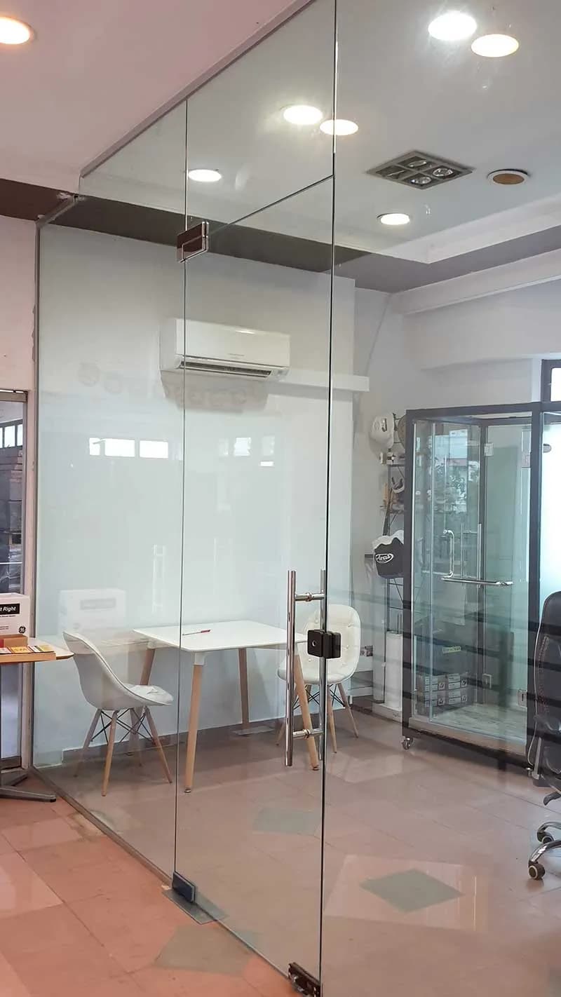 Our Custom Glass Solutions Singapore Works - project 5